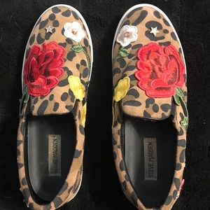 Steve Madden leopard sneakers
